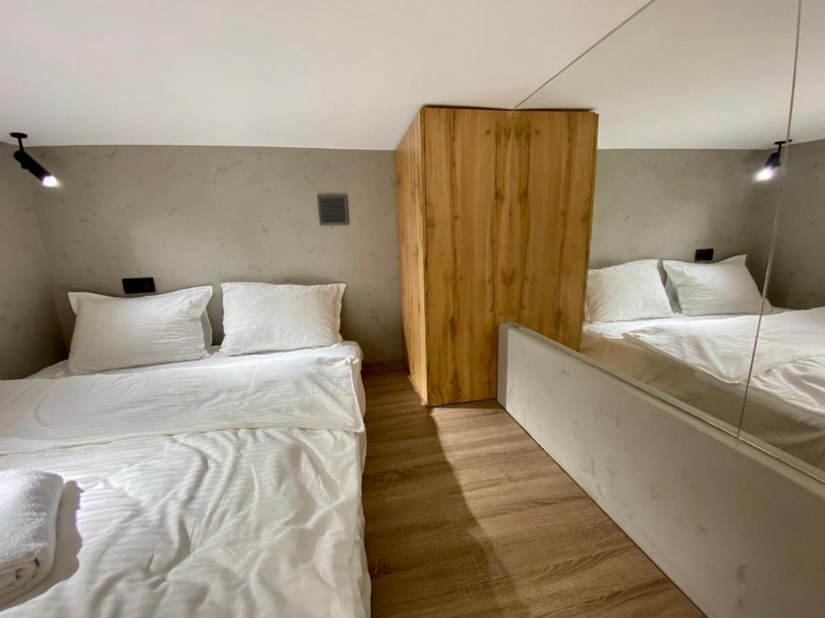 Leogrand Apartments On Filatova 12 Lviv Extérieur photo